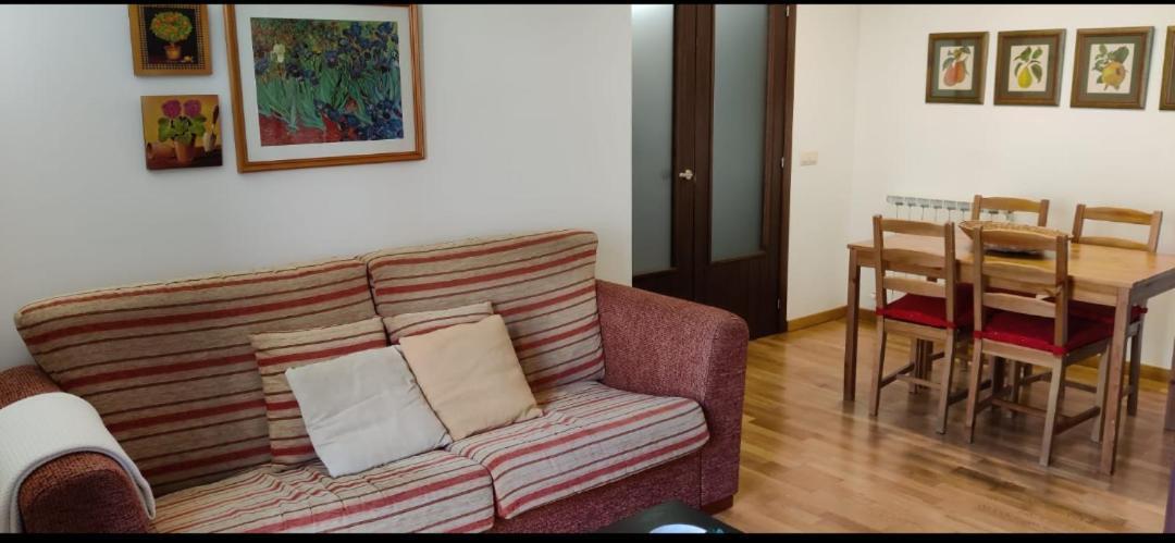 ベナスケCheck-In Casas Labertアパートメント エクステリア 写真